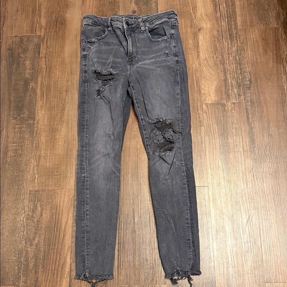 American Eagle Black Damaged High Rise Jegging